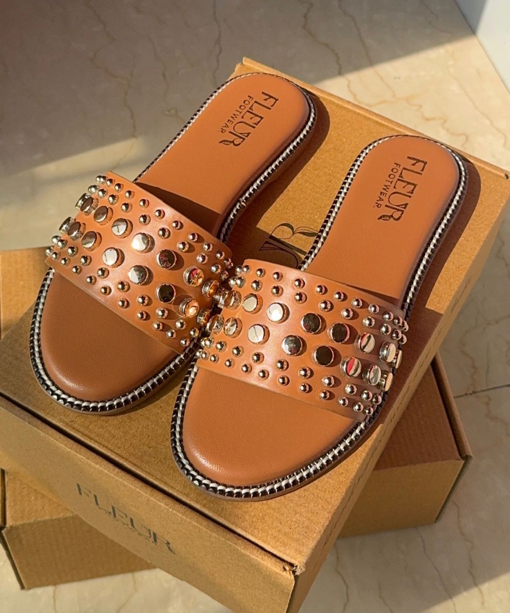Oak -Bold Studded Slip-On Chic