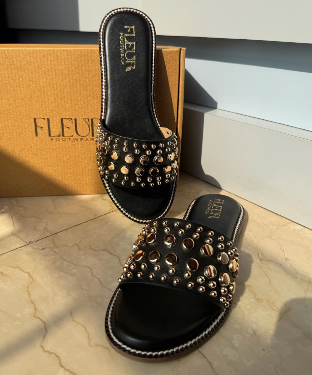 Oak -Bold Studded Slip-On Chic