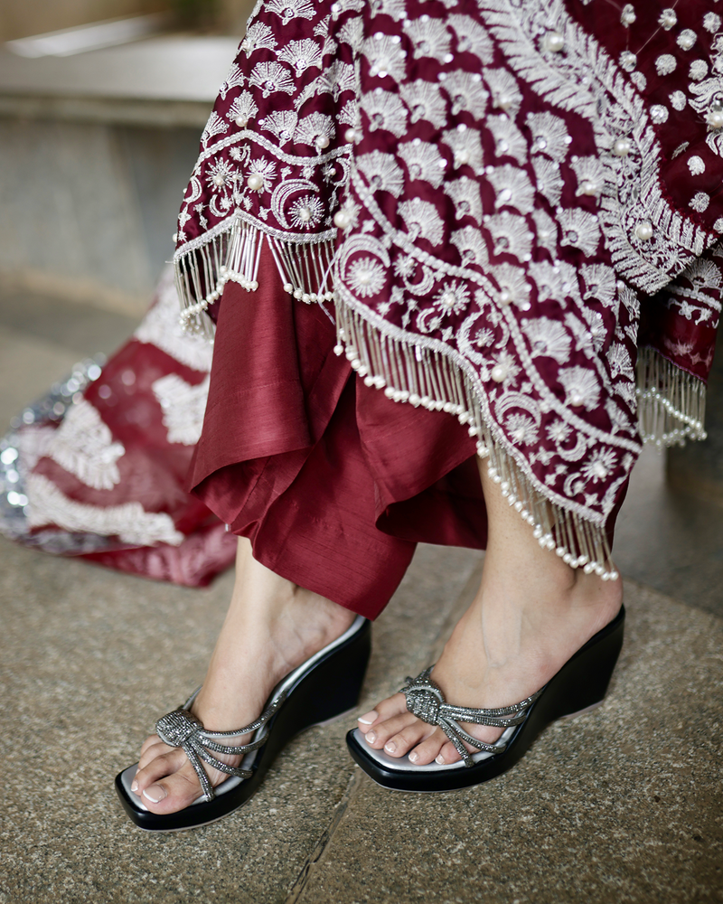 Dream Girl- Comfort Sandal With the Right Bling!!