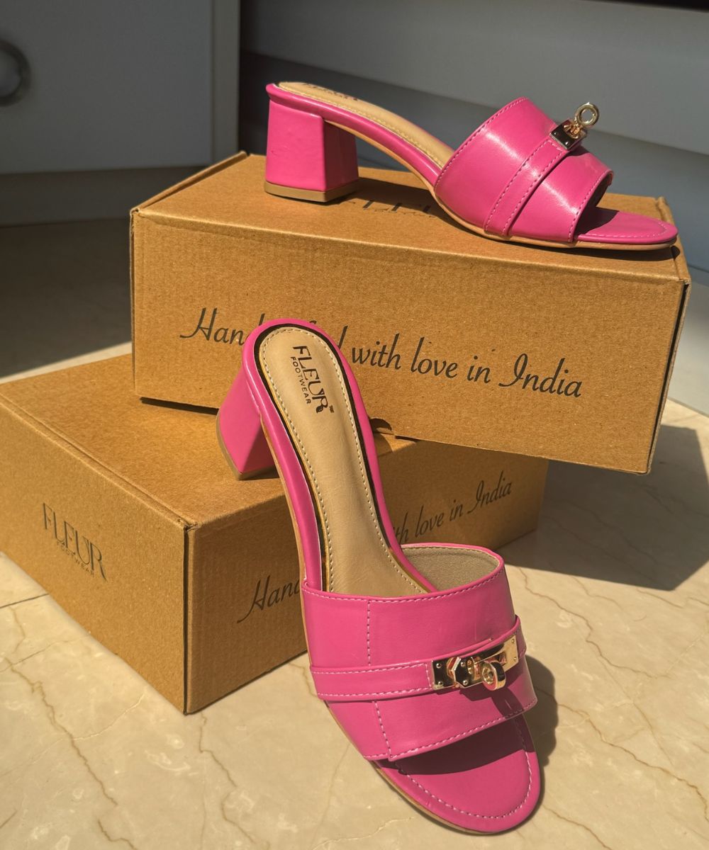 elor - glam buckle block heel