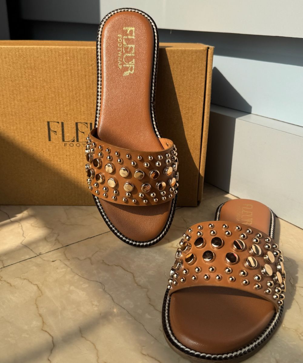 Oak -Bold Studded Slip-On Chic